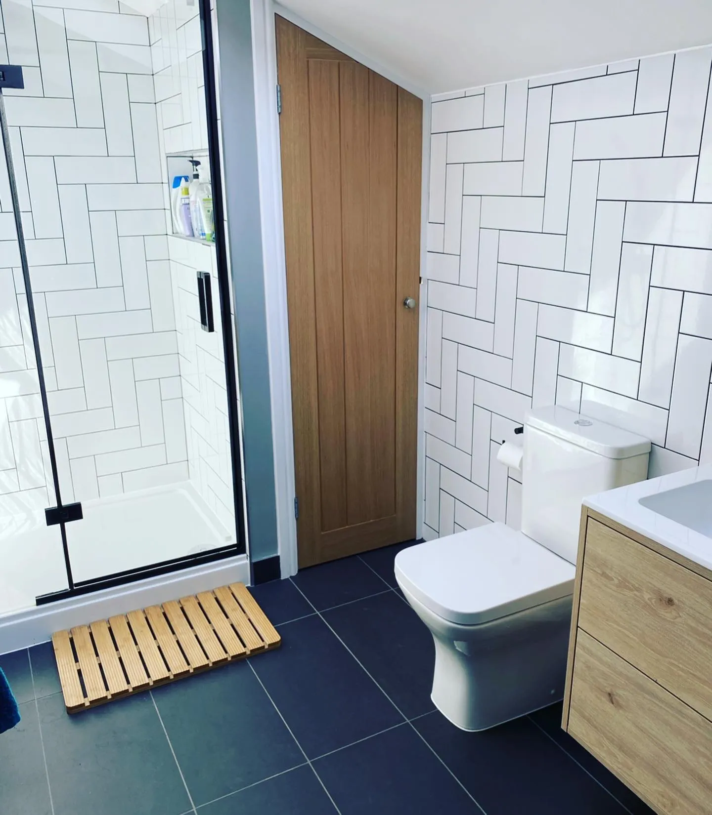 New Modern Bathroom